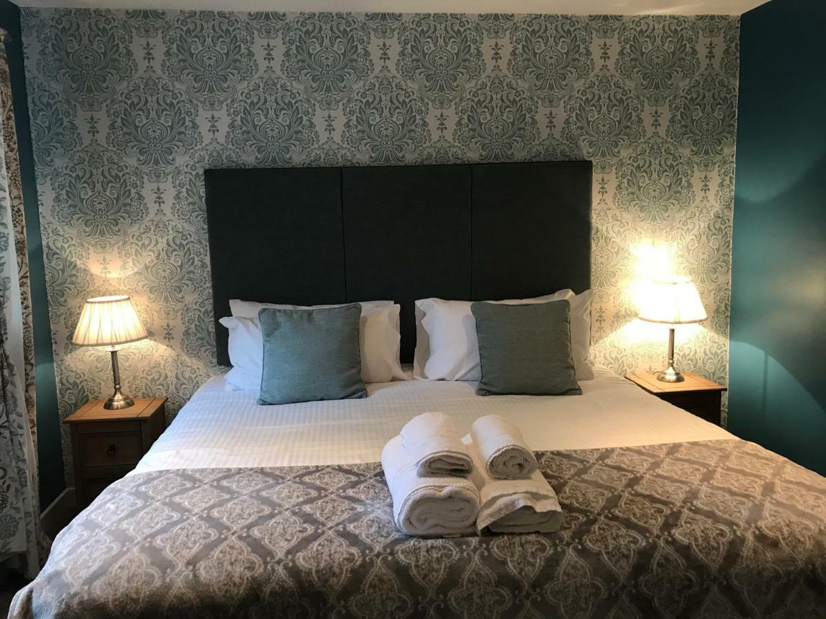 The At Inn 3*